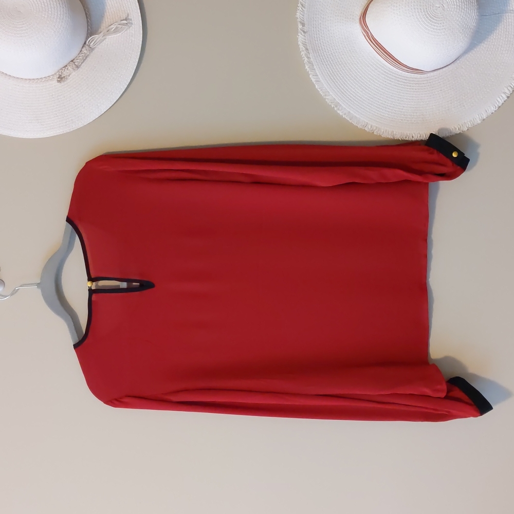 Red Blouse - Picture 4 of 4